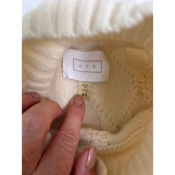 AYR The Sweetie Wool Turtleneck Sweater in Cream. Size XS - Picture 4 of 6